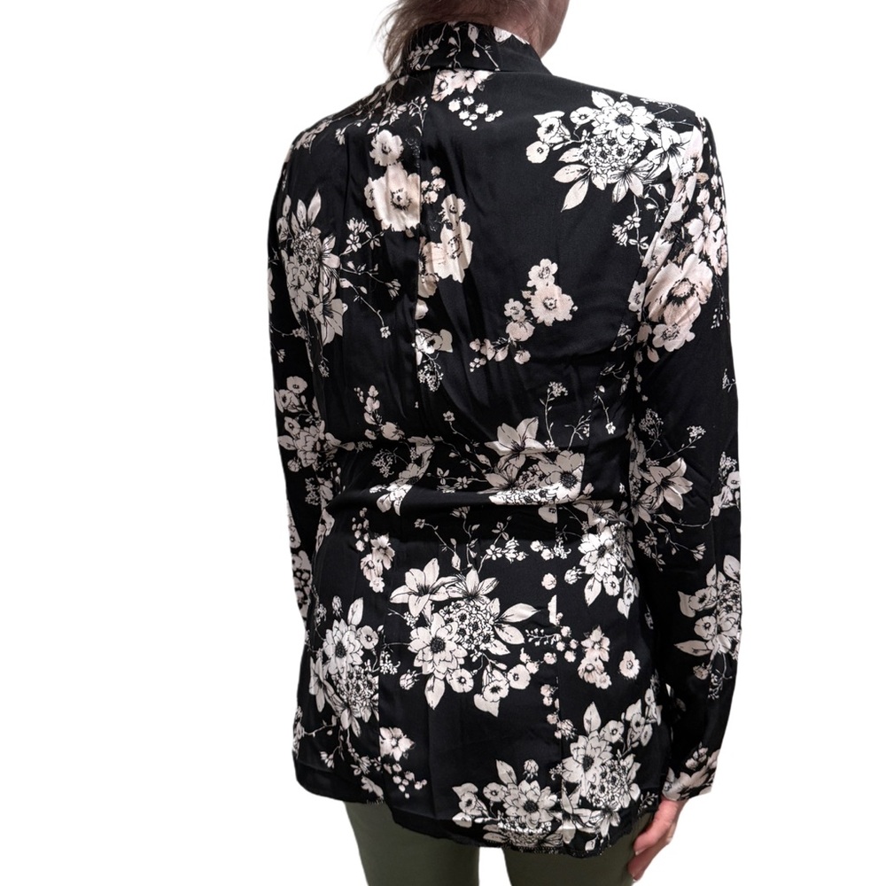 ASTR Black Ivory Floral Open Front Lightweight Blazer Kimono Jacket Top Small - Picture 6 of 15